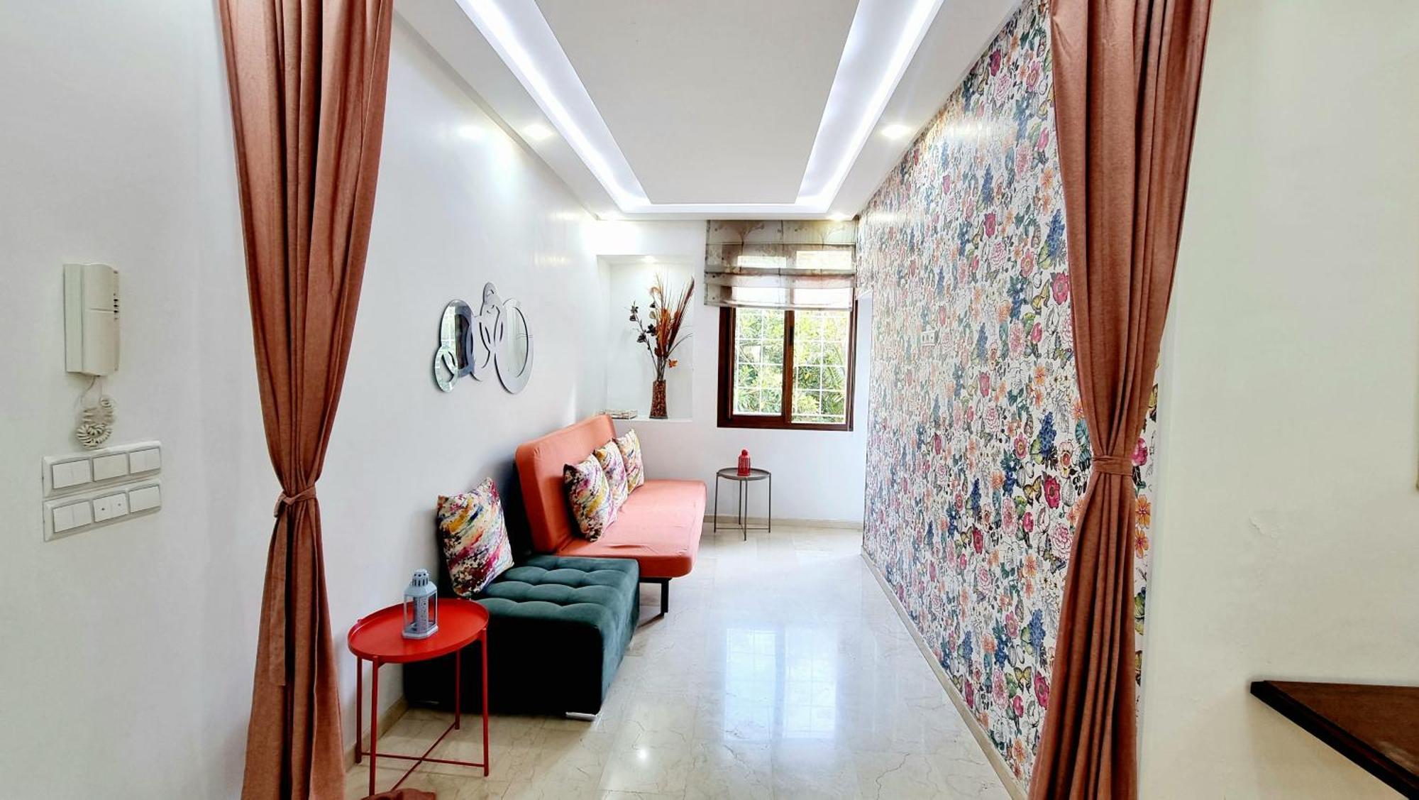 Apartment Happy Family With Garden View