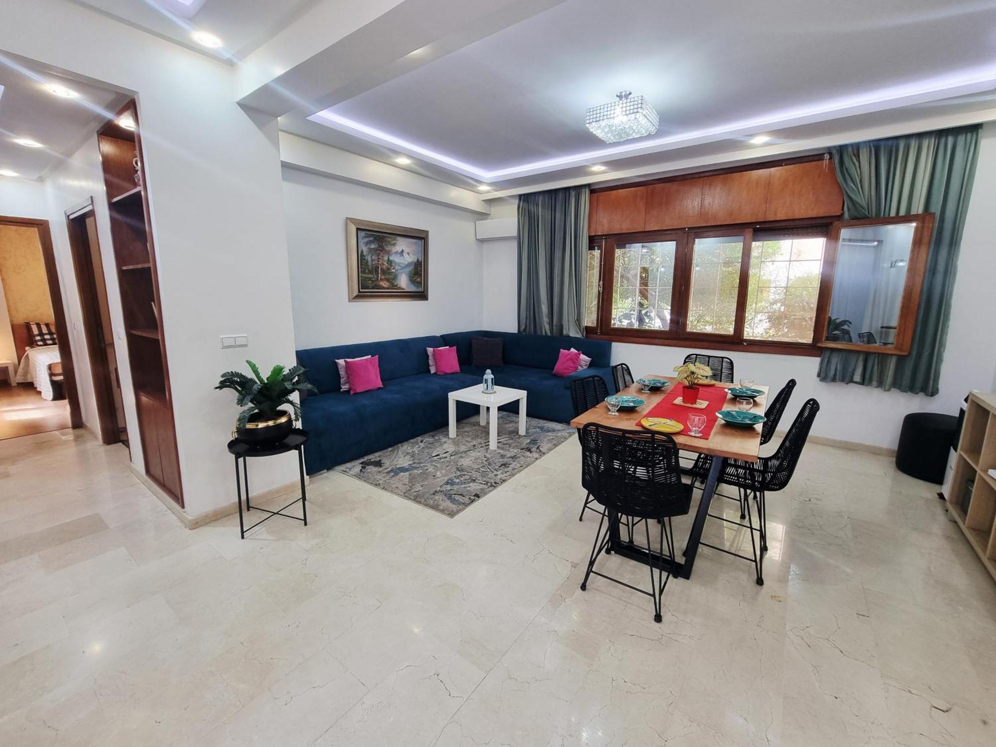 Happy Family With Garden View * Casablanca